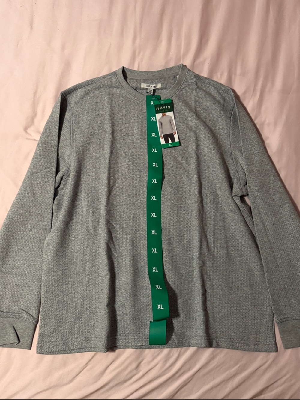 Orvis Men's Long-Sleeve Crewneck Shirt in Light Heather Gray